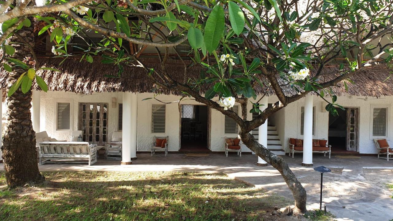 Diwani Cottage Malindi Exterior photo